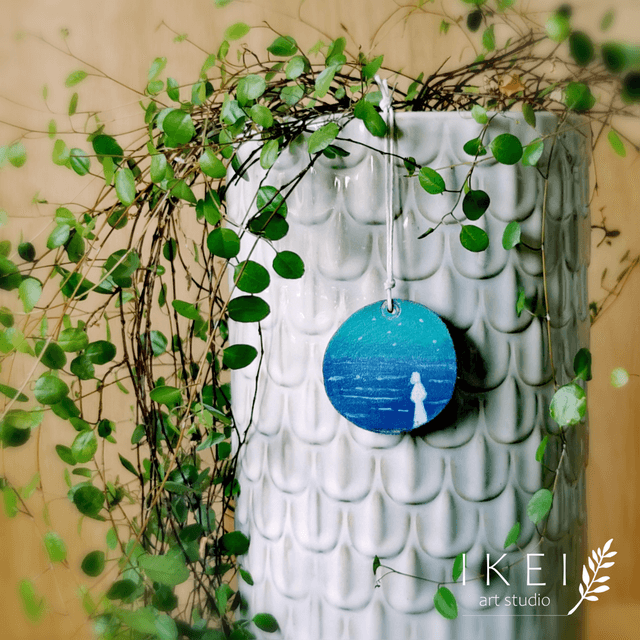 Water charm View