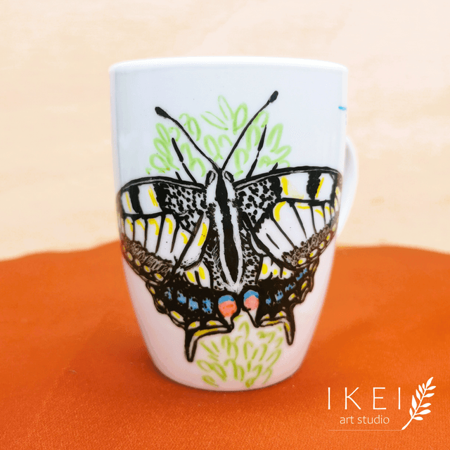 Custom illustrated animal mug