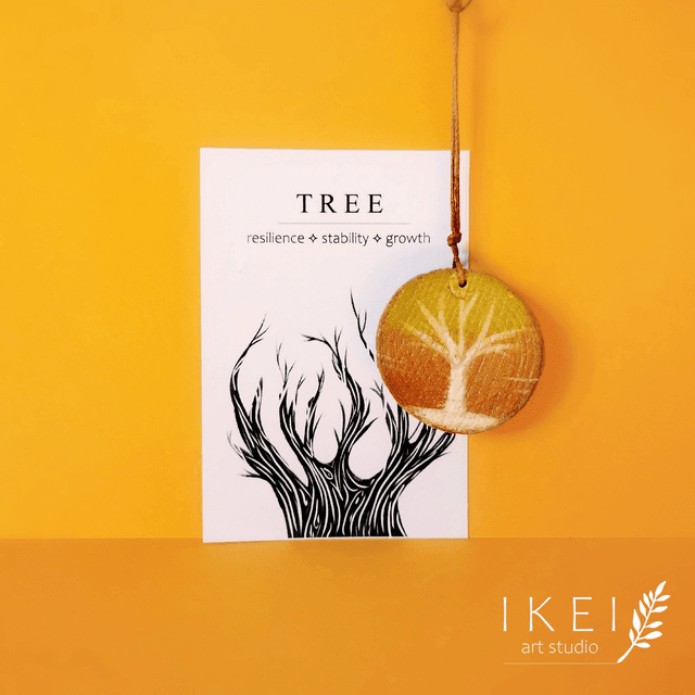 Tree charm Orange